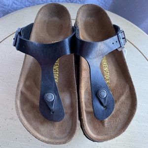 Birkenstock Gizeh Women’s Sandal Size 36